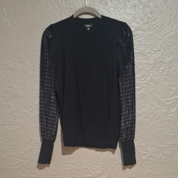 Fate Black Wome's Sweater with Textured Sleeves Size S - Picture 1 of 9